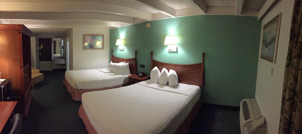 Rodeway Inn & Suites Rockford Ngoại thất bức ảnh