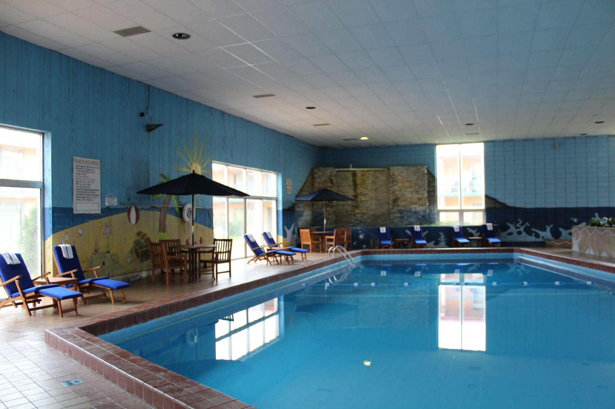 Rodeway Inn & Suites Rockford Ngoại thất bức ảnh